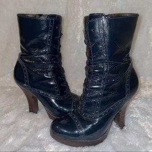 Steve Madden Lace Up/ Zip Up Navy Blue Heeled Boots